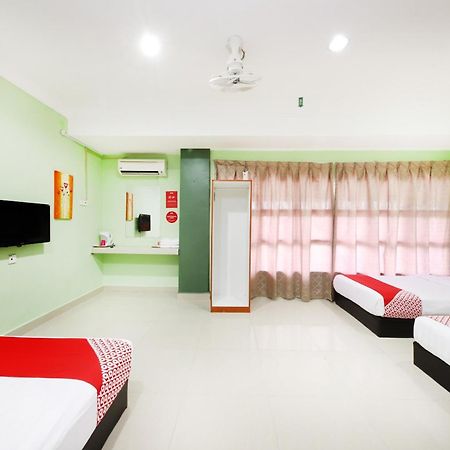 Super Oyo 720 Corridor Hotel 2 Pekan Εξωτερικό φωτογραφία